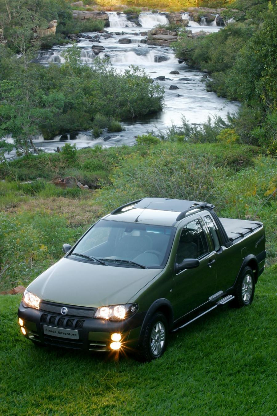  Fiat Strada Adventure CE 2004 года  (фото 2 из 3)